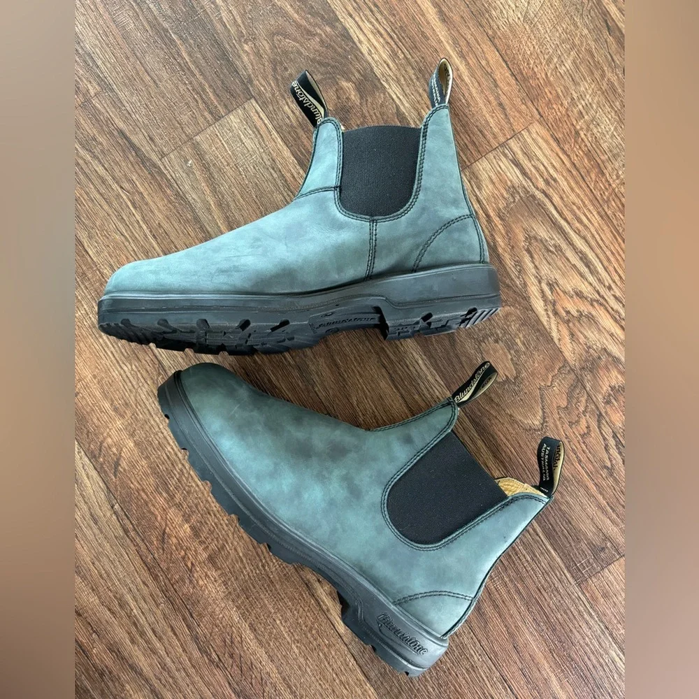 Blundstone Men's Rustic Black Chelsea Classic Boots - Picture 10 of 16